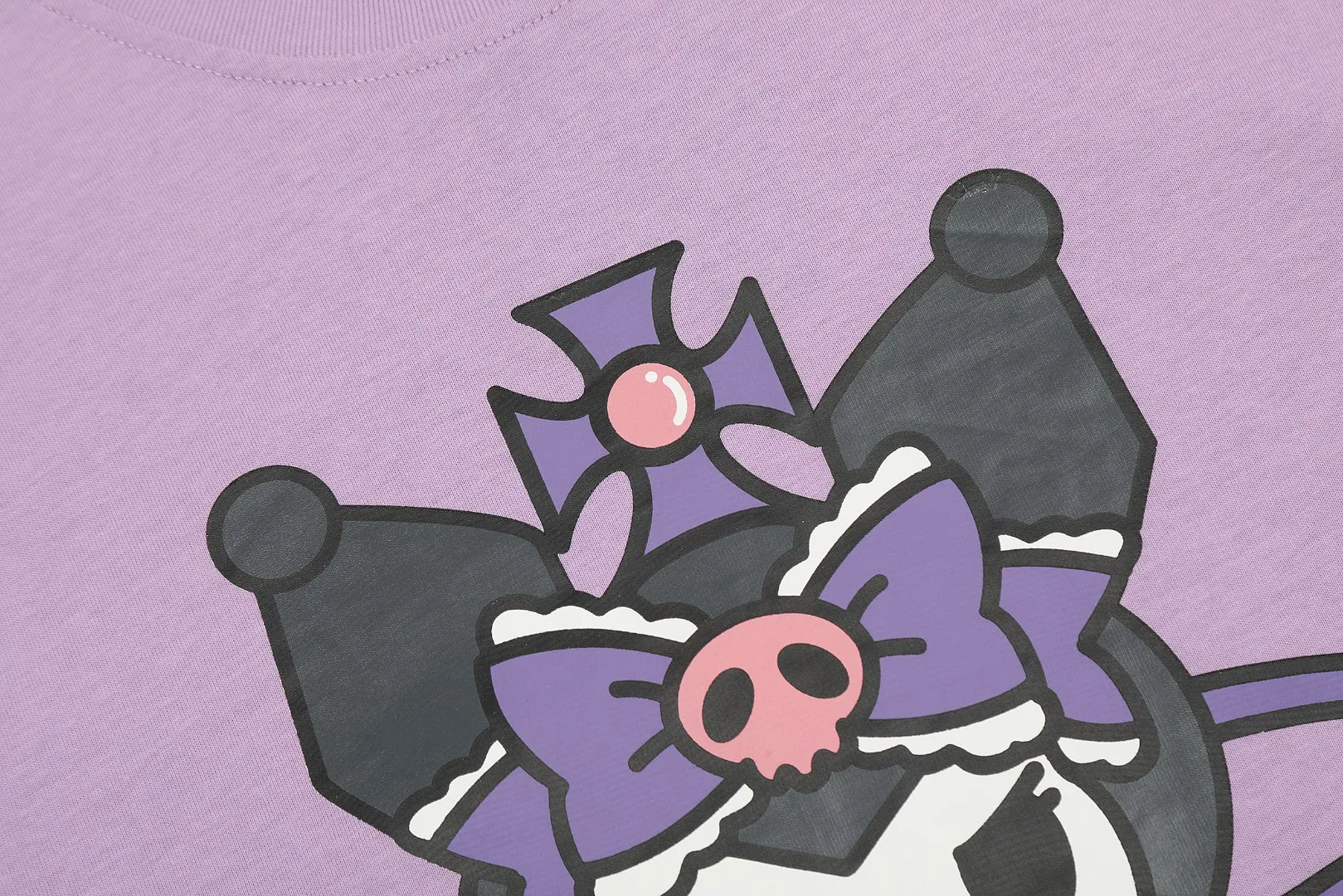 vivienne west wood Queen Mother Vivienne Sanrio co-branded Sanrio family series printed short-sleeves 2024 top hot models Needless to say, open the details directly YB mold opening Correct seam details Correct accessories in the entire series Every detail is completely restored Directly full White Melody Rose Kuromi Blue Cinnamon Dog Purple Crown Kurome Size: XS-L